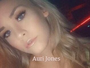 Auri_Jones