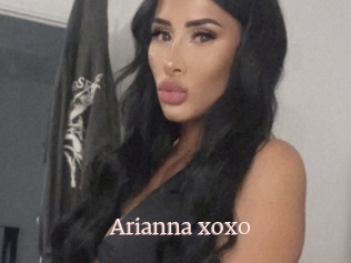 Arianna_xoxo