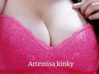 Artemisa_kinky
