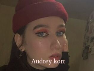 Audrey_kort