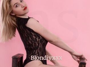 Blondiyxxx