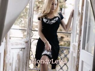 BlondyLeyla