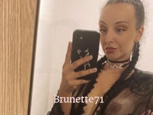 Brunette71