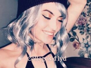 Collegekid_lyd