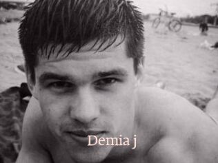 Demia_j