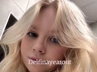 Delfinayearout
