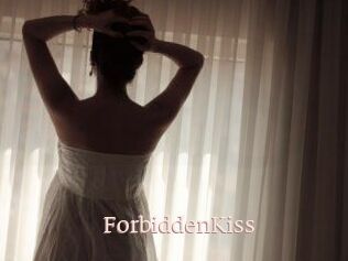 ForbiddenKiss_
