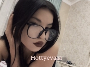 Hottyevaaa