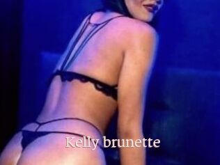 Kelly_brunette
