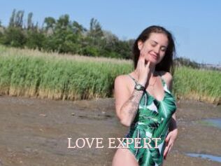 LOVE_EXPERT