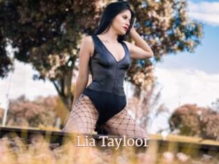 Lia_Tayloor