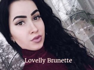 Lovelly_Brunette