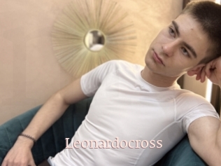 Leonardocross