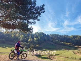 Lukasss207