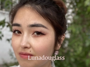 Lunadouglass