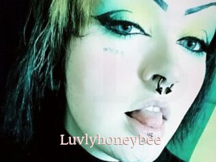 Luvlyhoneybee