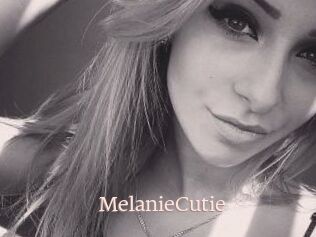 MelanieCutie