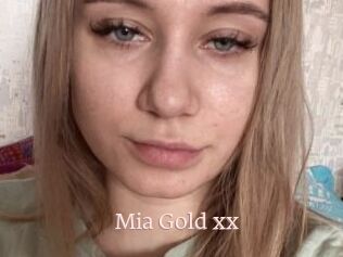 Mia_Gold_xx