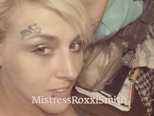 MistressRoxxiSmith