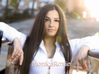 MonicaRoxie