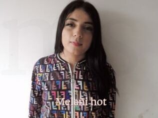Melani_hot
