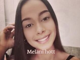 Melani_hott