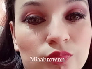 Miaabrownn
