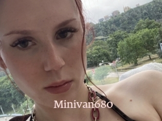 Minivan680