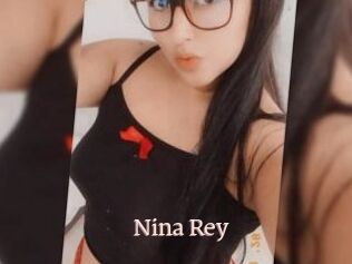Nina_Rey