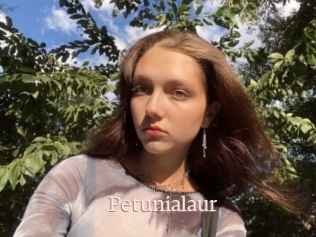 Petunialaur