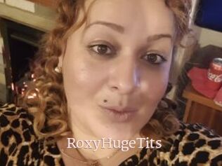 RoxyHugeTits