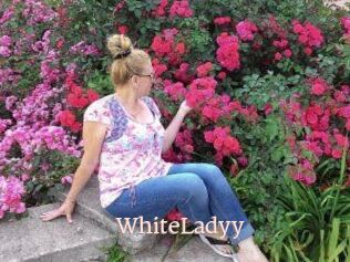 WhiteLadyy