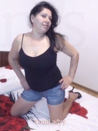 YourLadyy